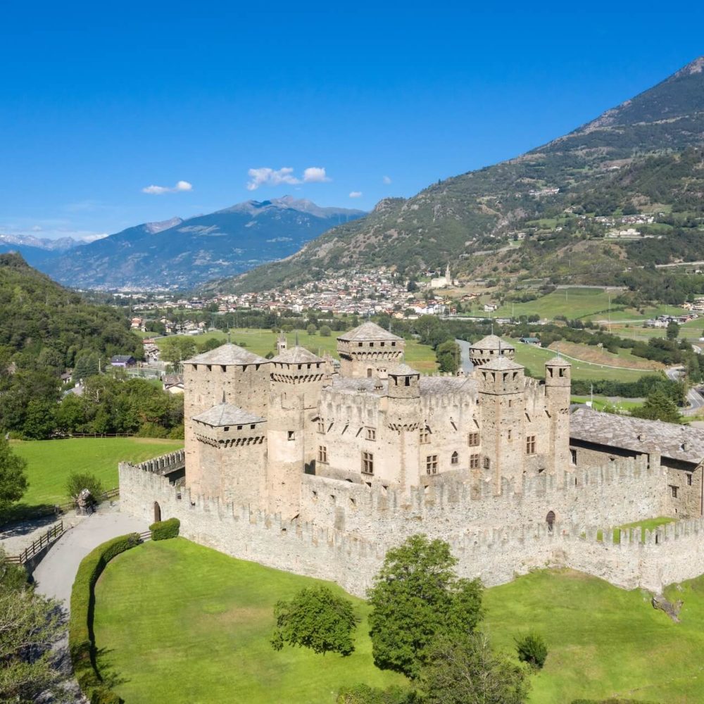 Castello di Fénis - Castello Fenis Italia